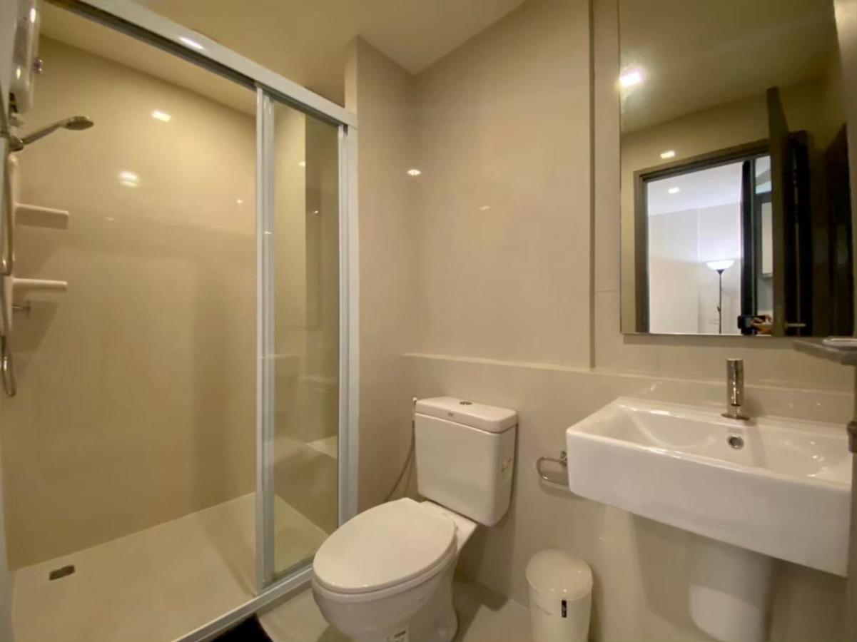 The Base By Fantasea Beach Apartamento Pattaya Exterior foto