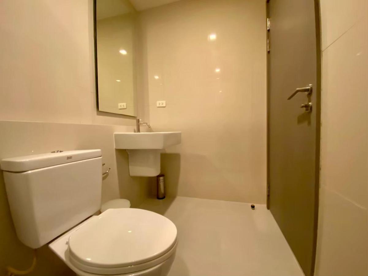 The Base By Fantasea Beach Apartamento Pattaya Exterior foto